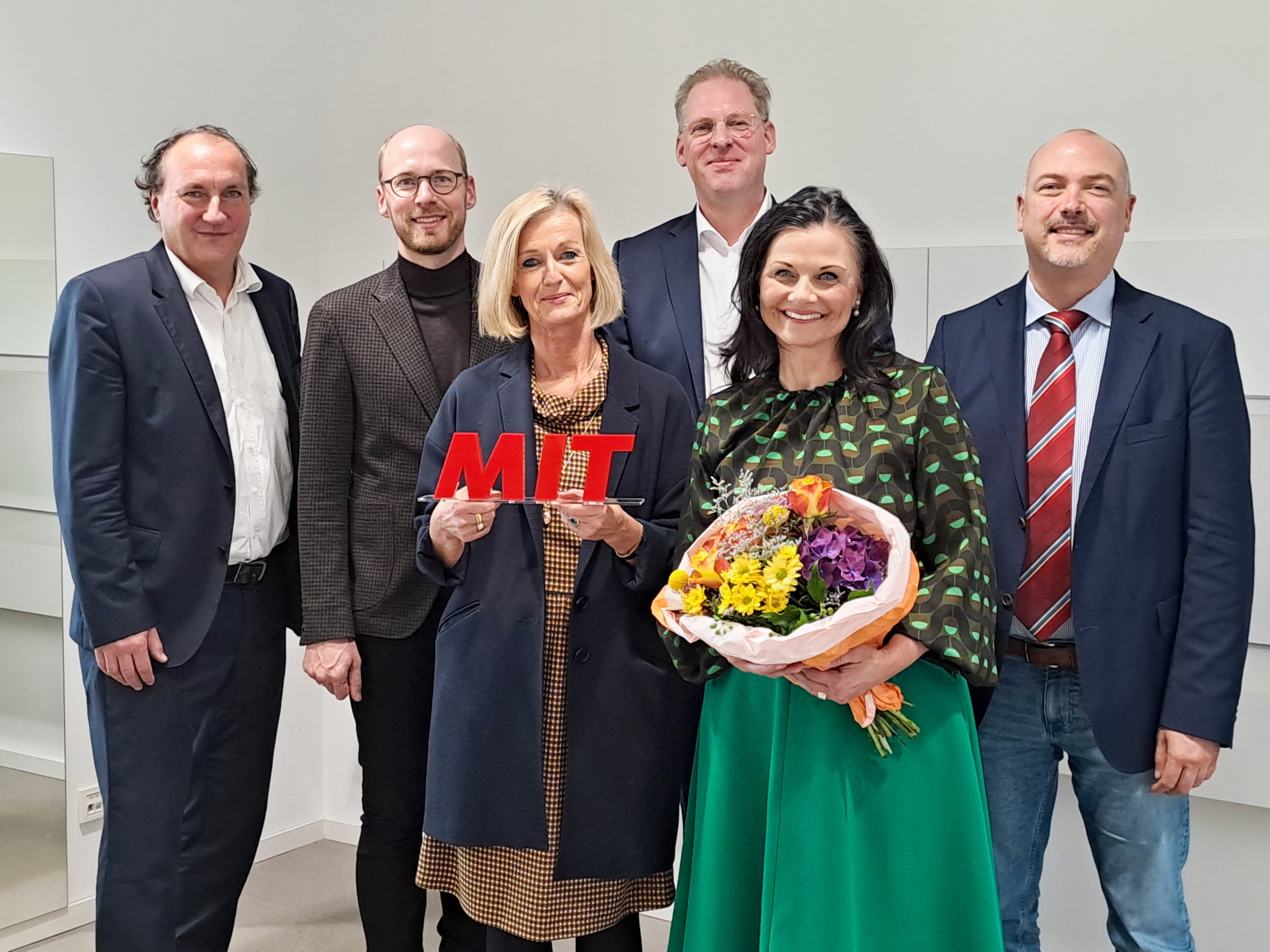 Von links: Christoph Jahn, MIT, Thomas Zumorde,  Babette Lichtenstein, MIT, Peter Brgel, MIT Vorsitzender, Gitta Connemann, MIT-Bundesvorsitzende, Jan Leie, MIT